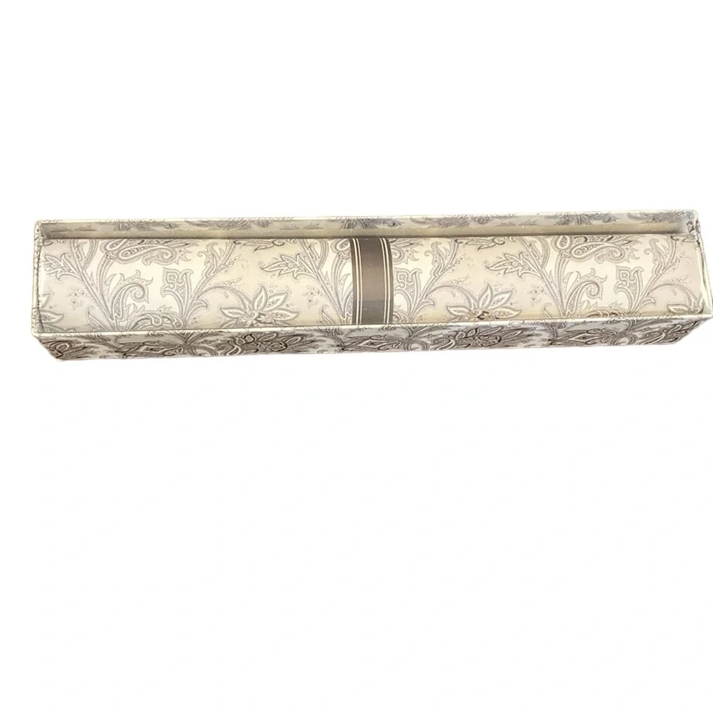 NWOT Raymond Waites Scented Drawer liners Fresh Linen Boho Paisley Print
